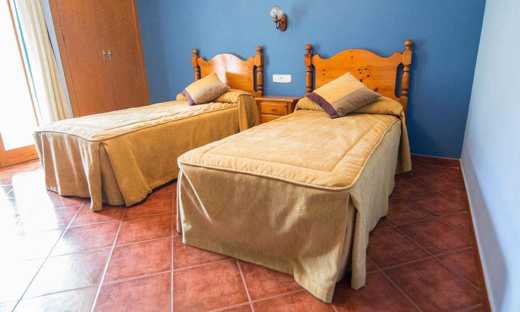 Hostal Restaurante Asador Pañart Bielsa Habitación foto